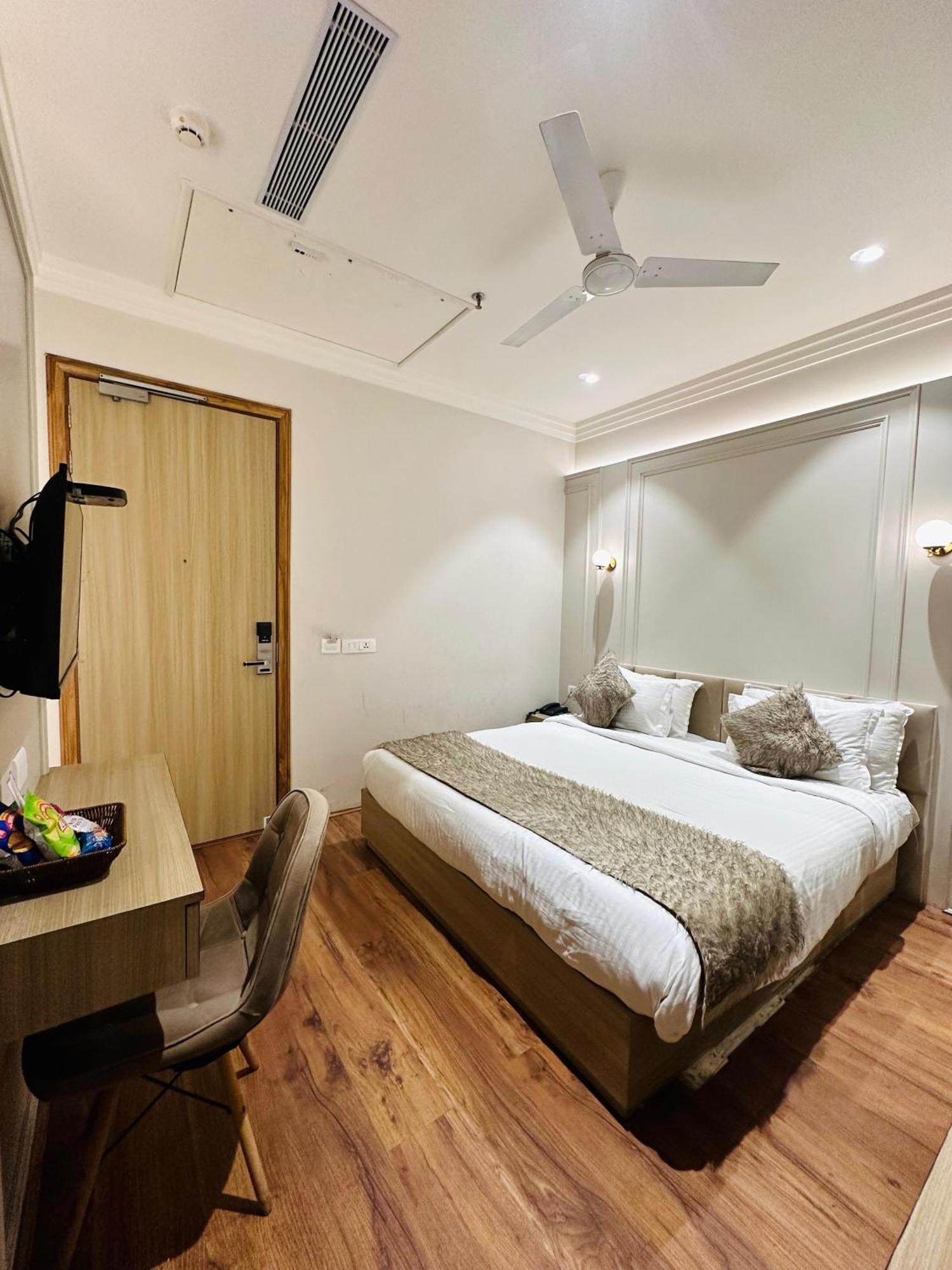 Hotel Euphoria Green Amritsar Exterior foto